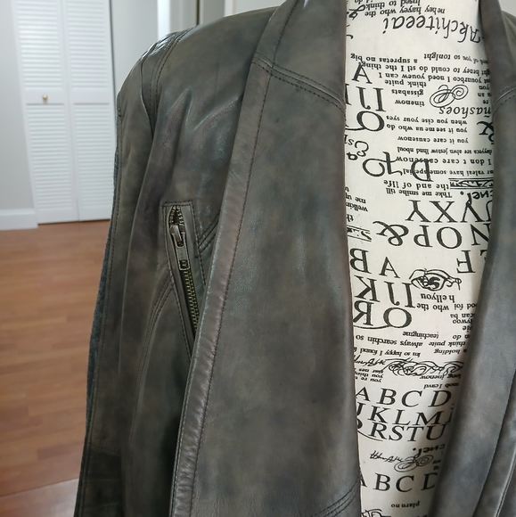 YIGAL AZROUEL LAMB LEATHER JACKET - Picture 14 of 15